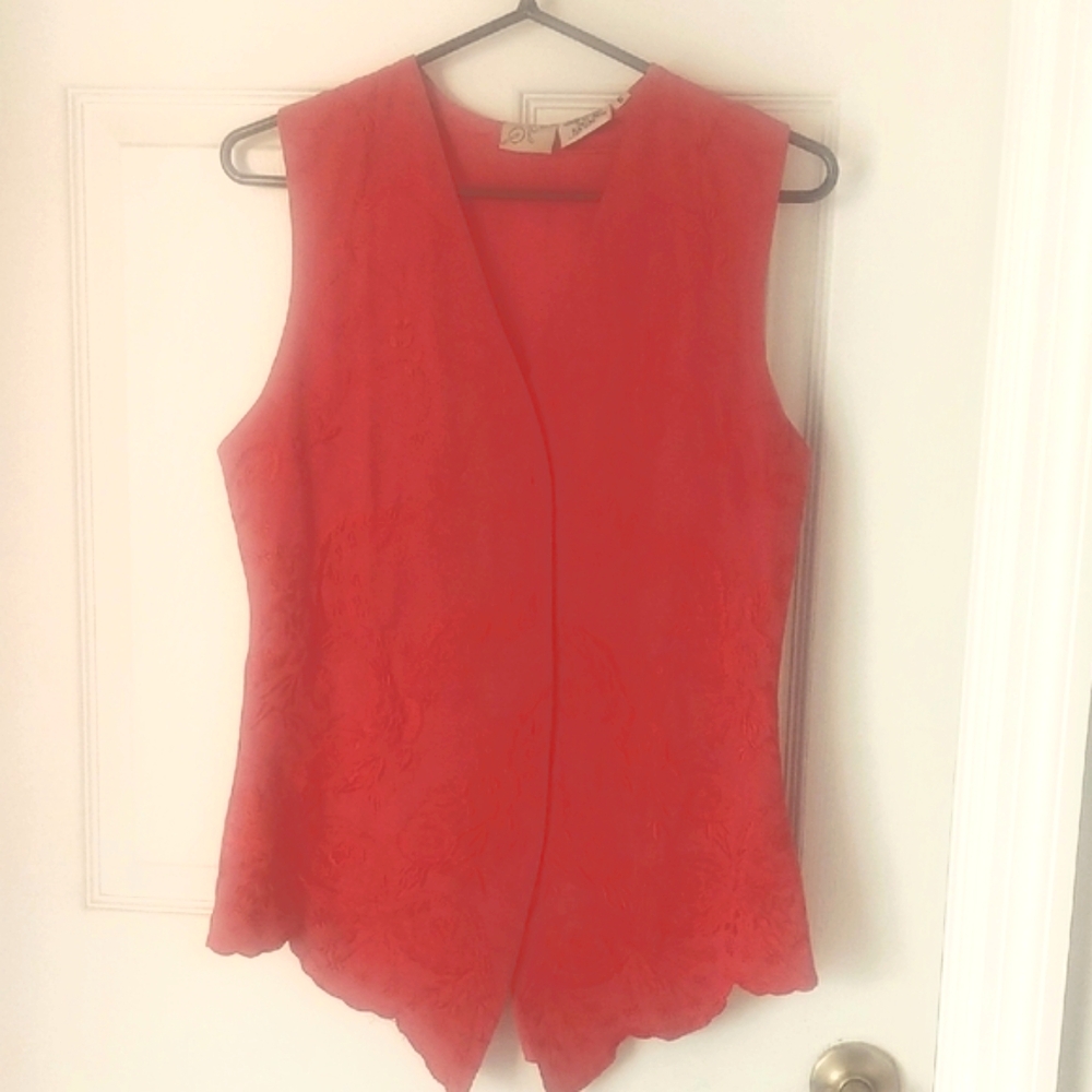 Elegant Red Sleeveless Vest